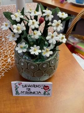 Lončnica iz stiroporja